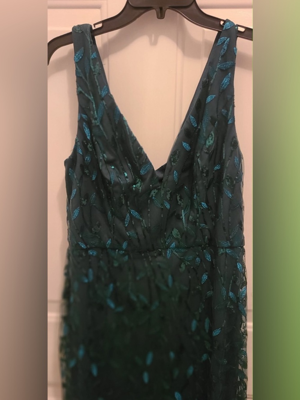 Ever Pretty Emerald Green V-Neck Sequin Leaf Maxi Dress Size 12 NWT - Picture 9 of 14